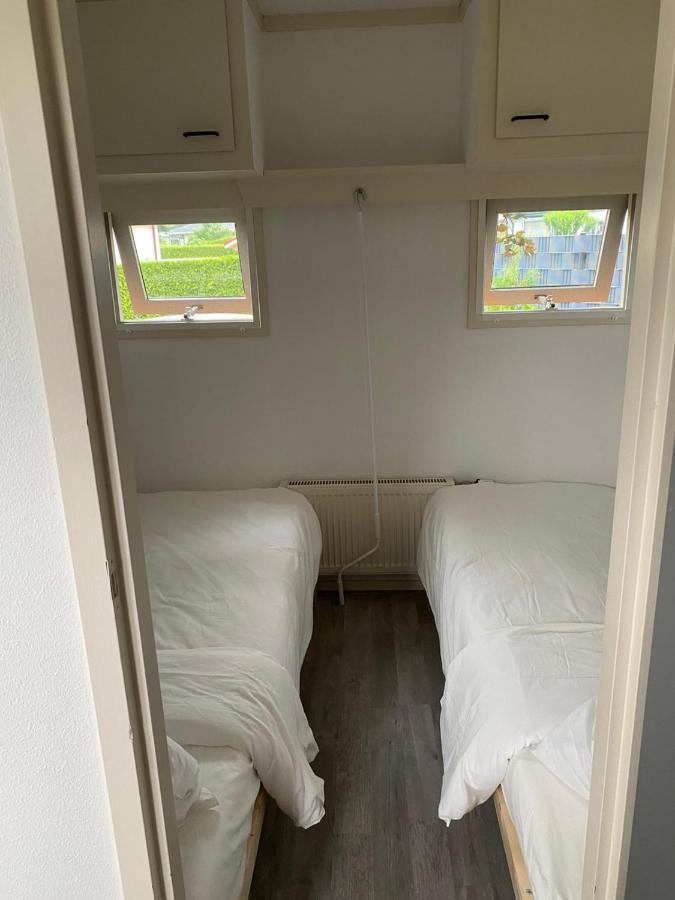 De Vlinder Luxe Chalet Op De Tien Heugten Schoonloo Exterior foto